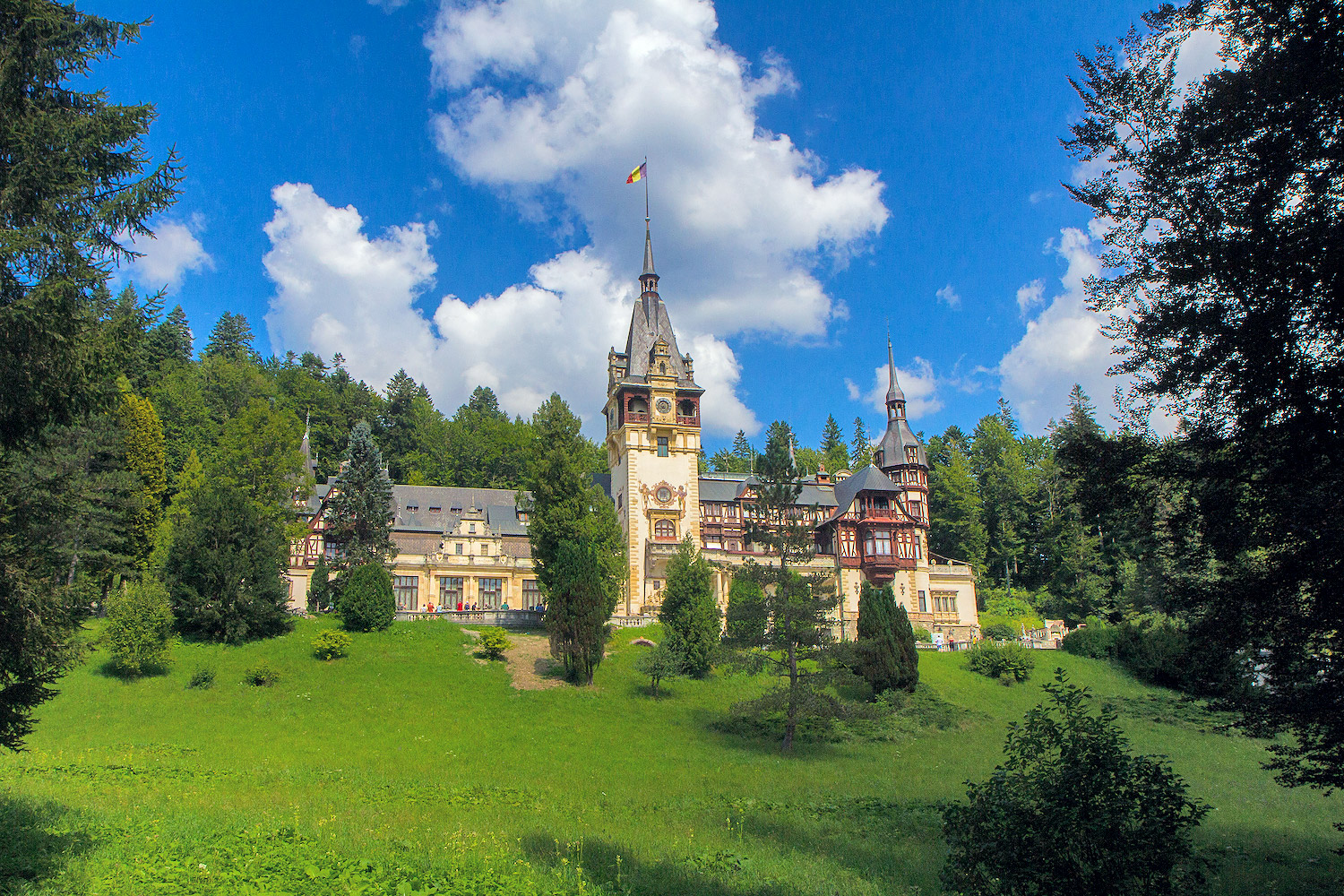 Peleș Castle. Image: Garrett Ziegler