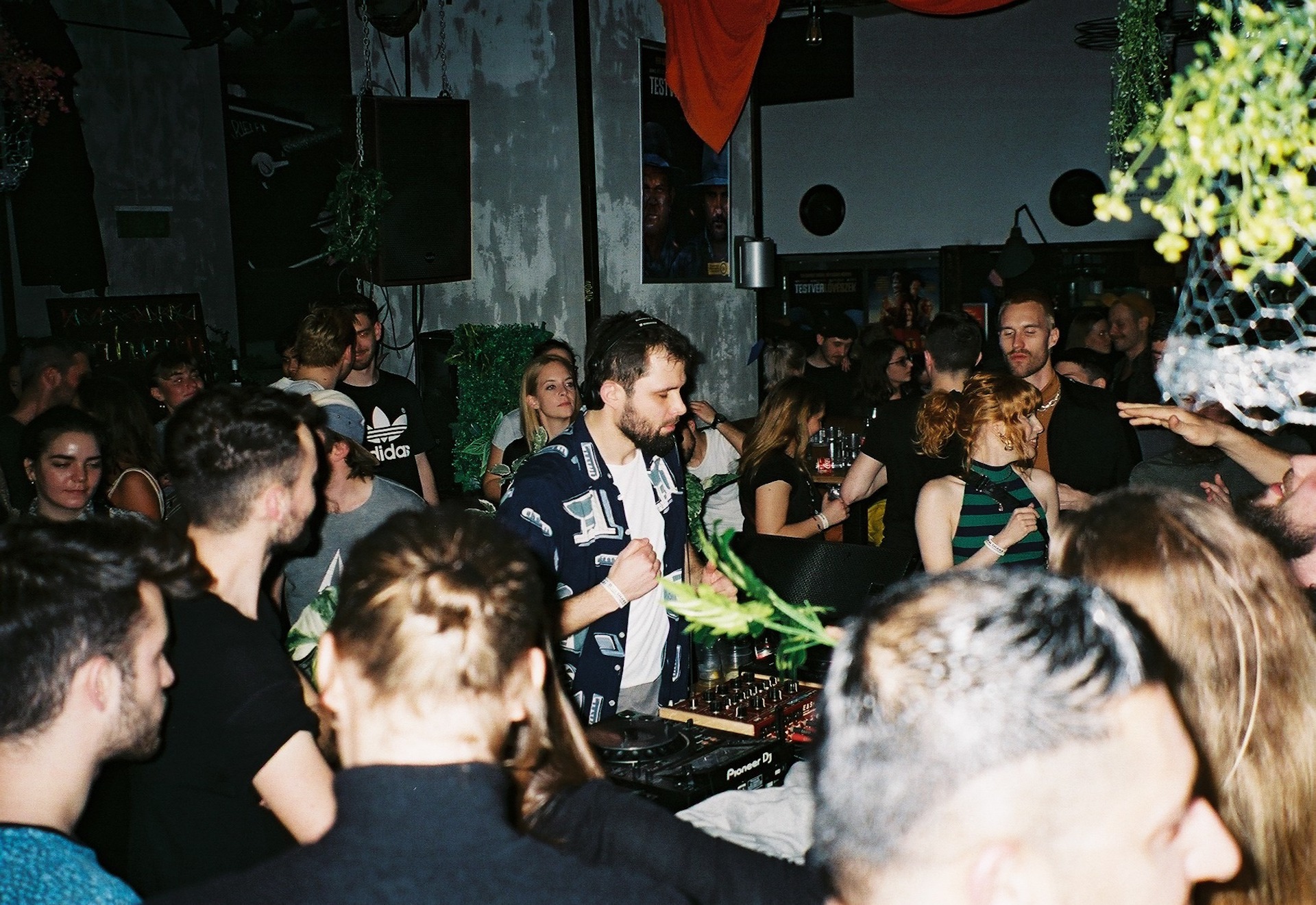 DJ Soundbank at Toldi Klub. Image: Tóth Vencel