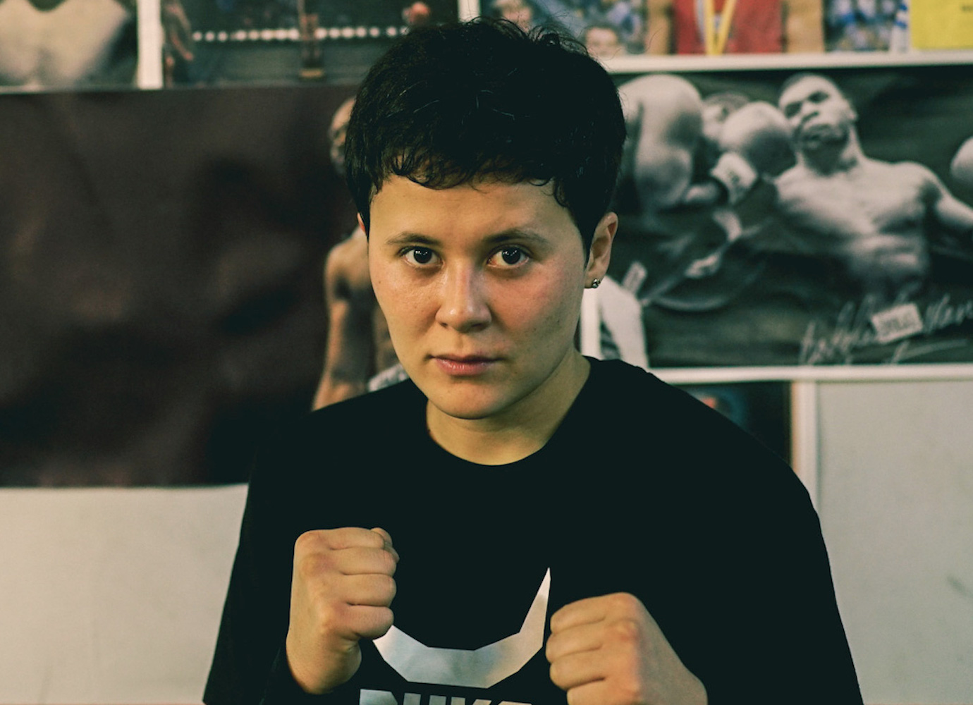 Meet the Kazakh boxing champ mixing self-defence classes with legal help for women 