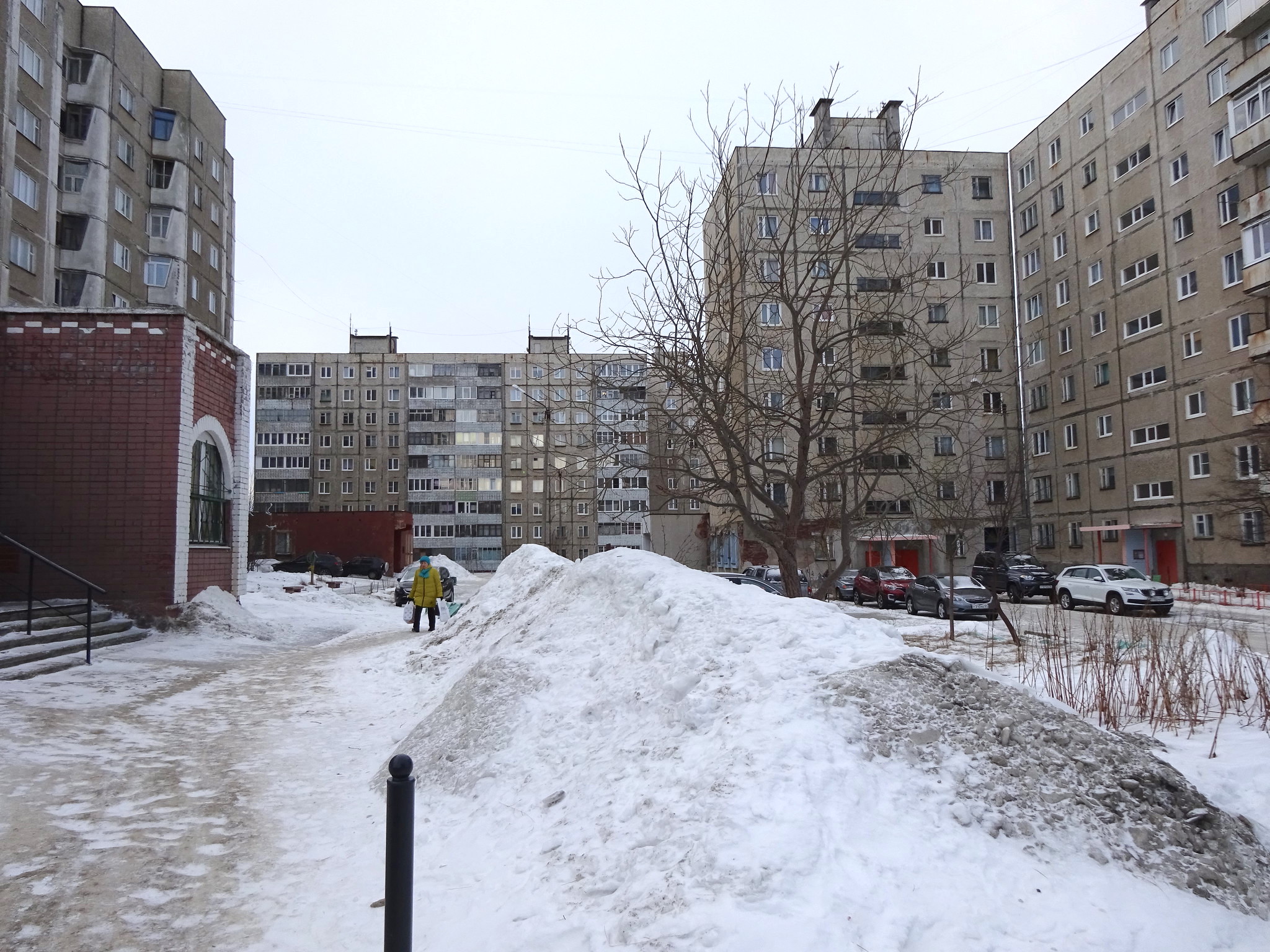 A typical residential neighbourhood in Nikel. Image: Owen Hatherley