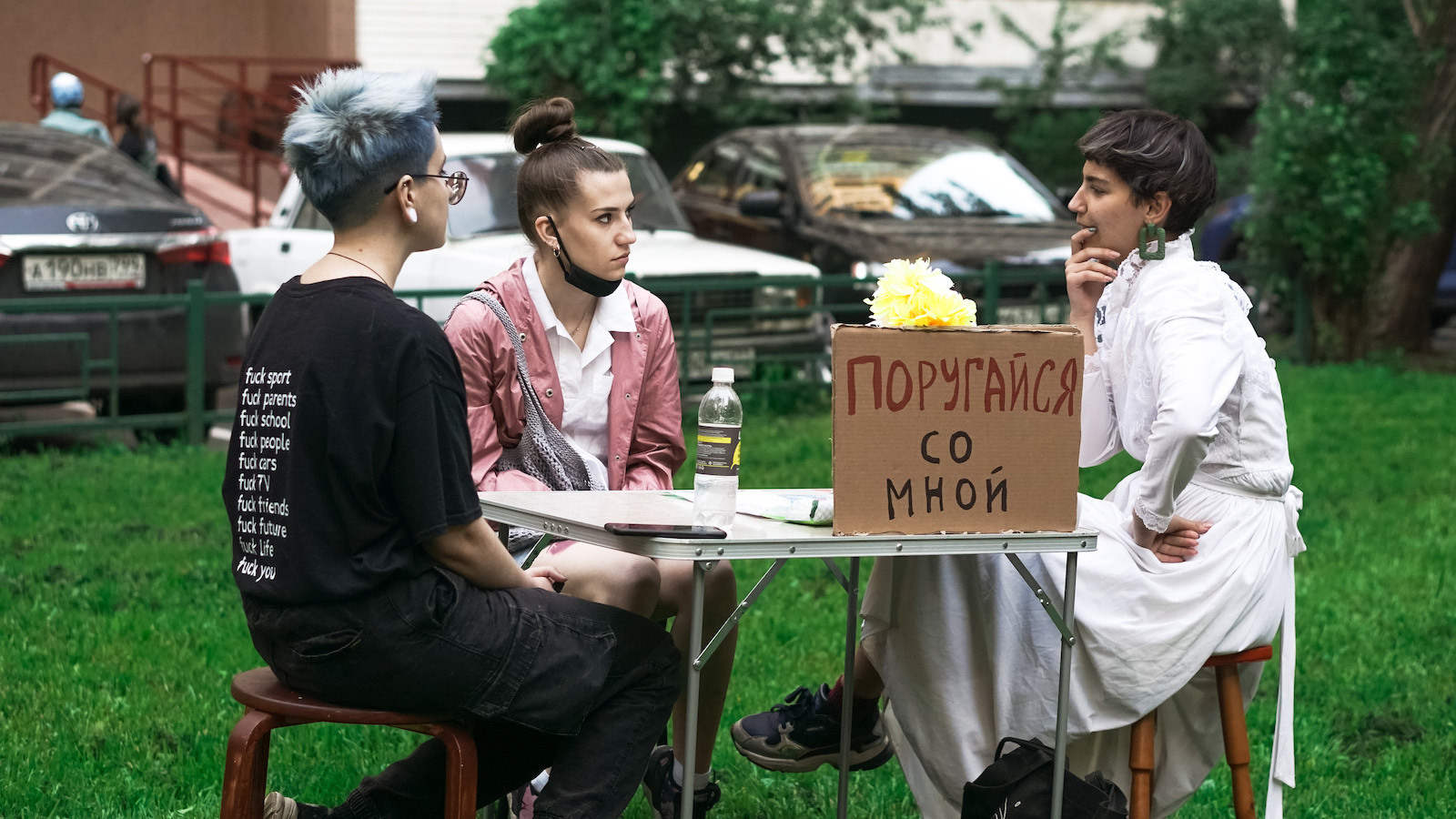 A performance of "Argue with Me". Image: Yevgeniy Zvezdoruk