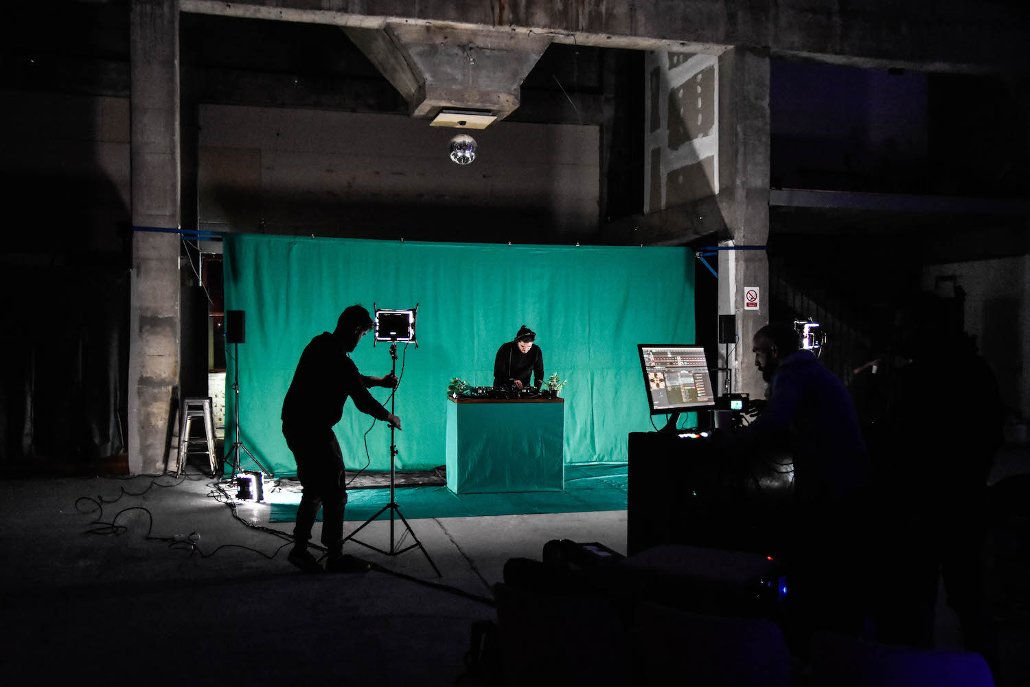 Filming a set by Oliver Senic, alias Orbis Terrae. Image: Milan Matović