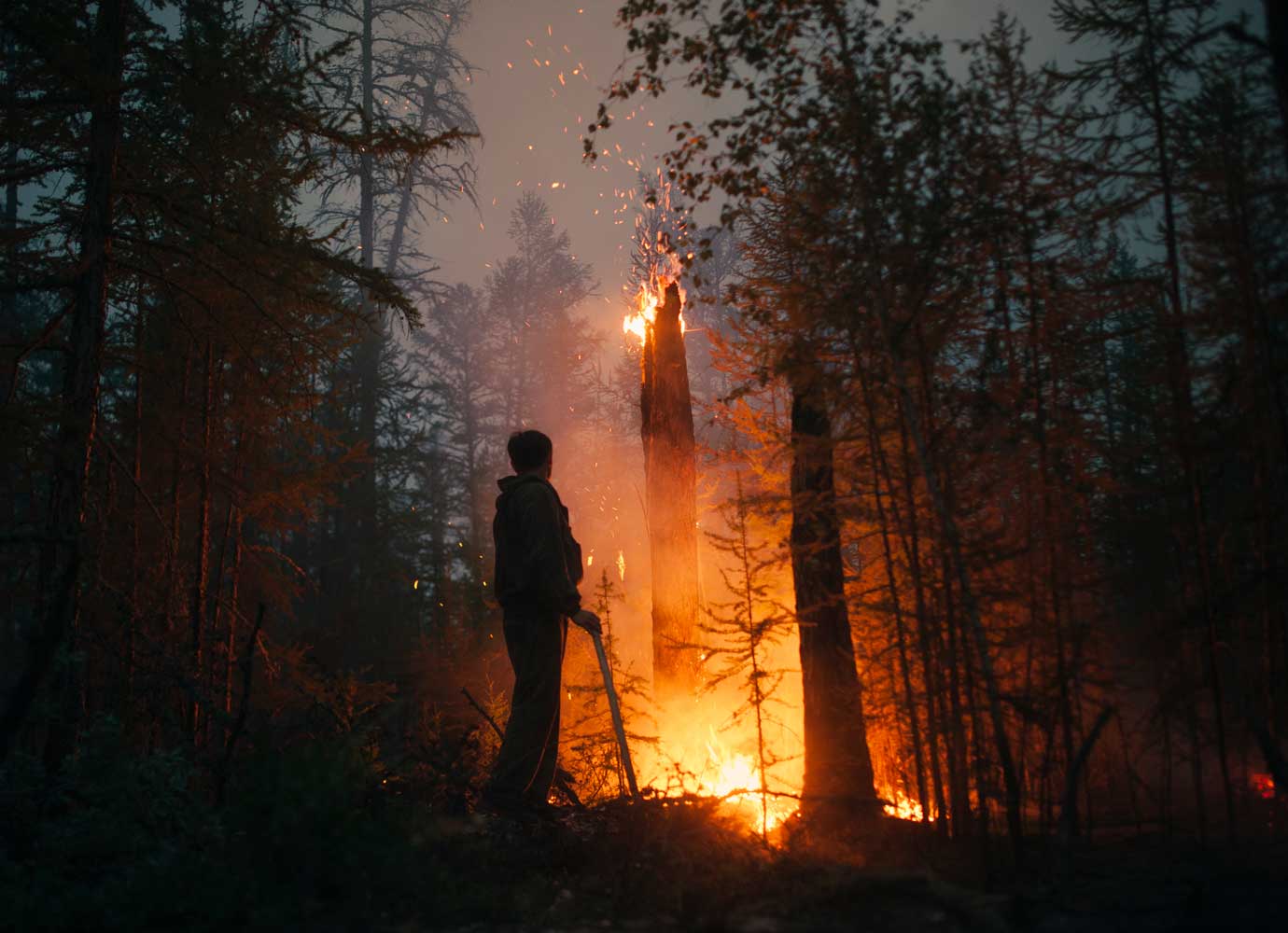 The wildfire fighters battling extreme heat in Yakutia
