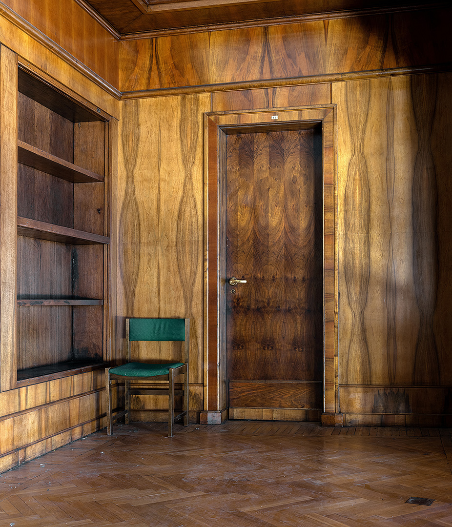 Former reading room at the Polish Academy of Sciences, part of the Palace of Culture and Science.