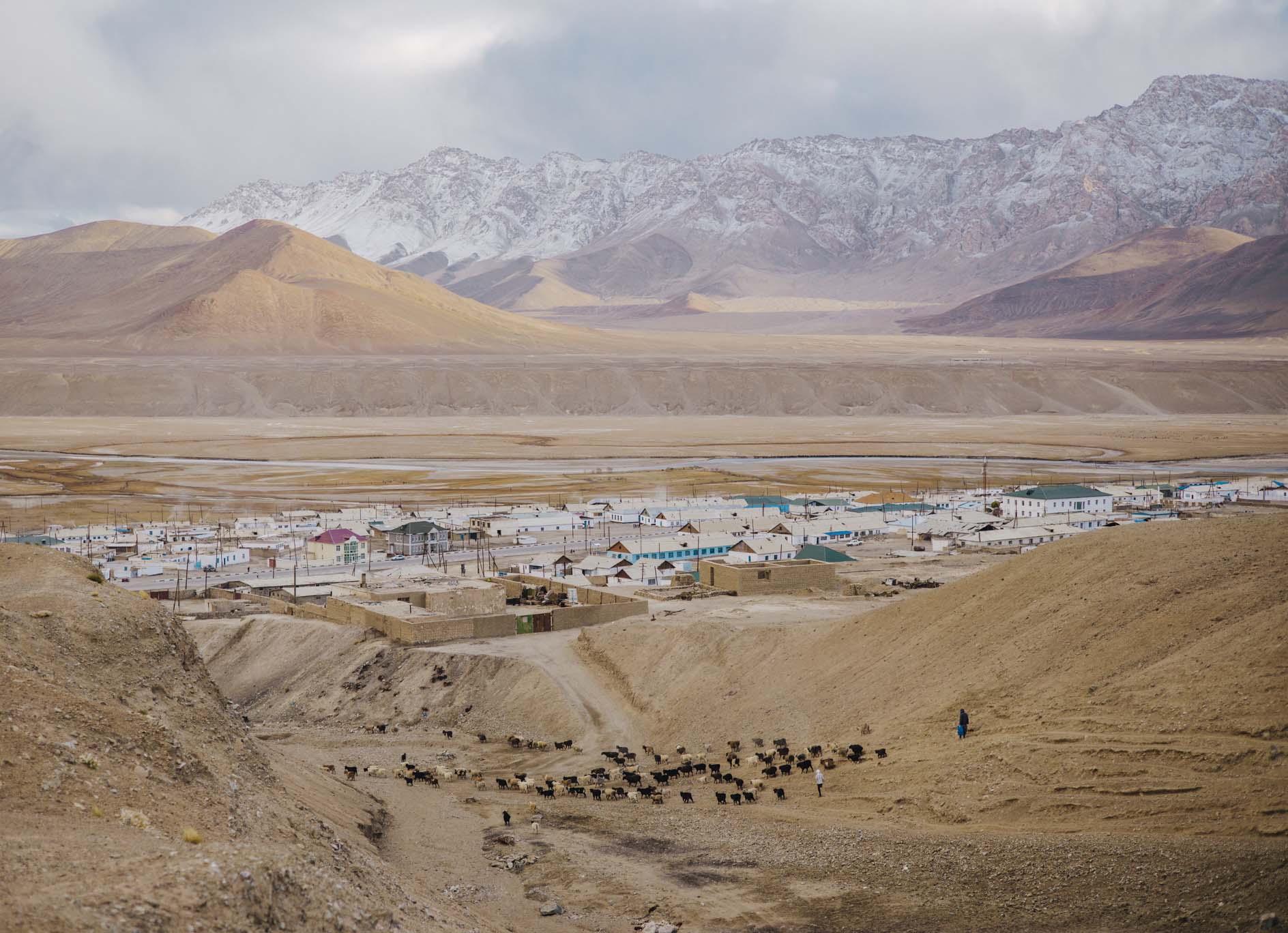 This colossal Soviet-era resort in Tajikistan is the dream late summer escape | Concrete Ideas