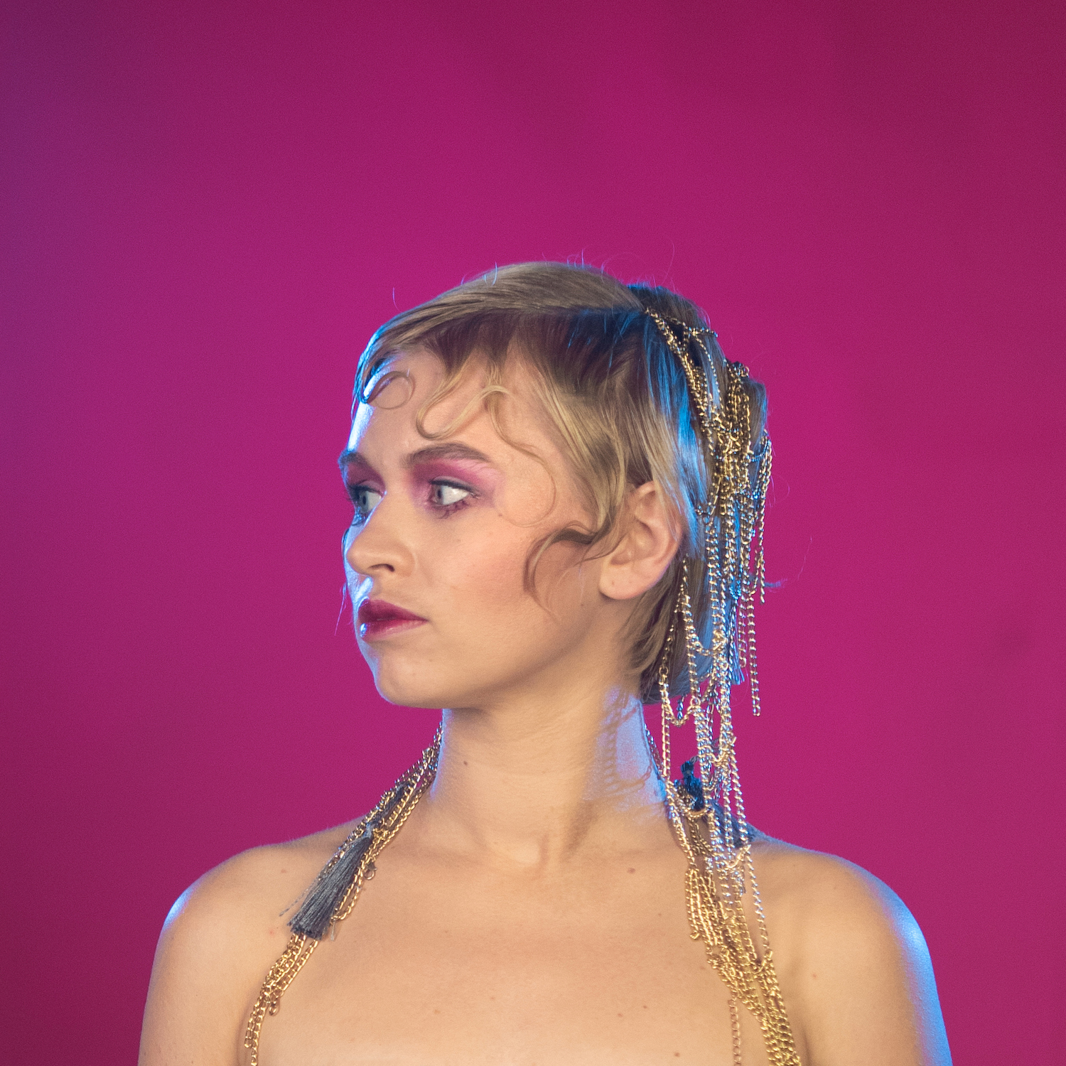 Waterflower in the video for ”Find It!” Image: Vinis Husko, Make-up: Laura Gabrāne 