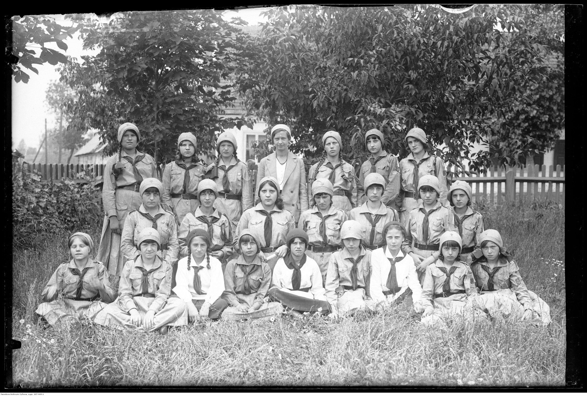 Polish Girl Scouts, 1932. Image: Witczak-Witaczyński Narcyz