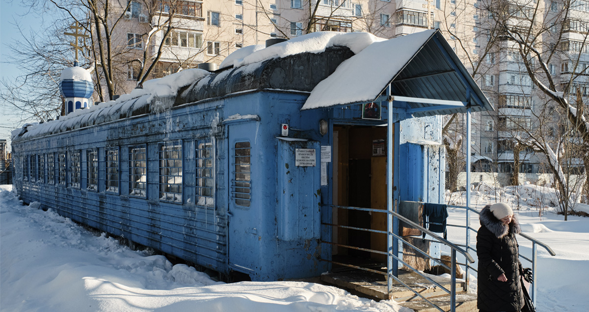 Build it and they will come: the congregation who created their own church in a former train carriage