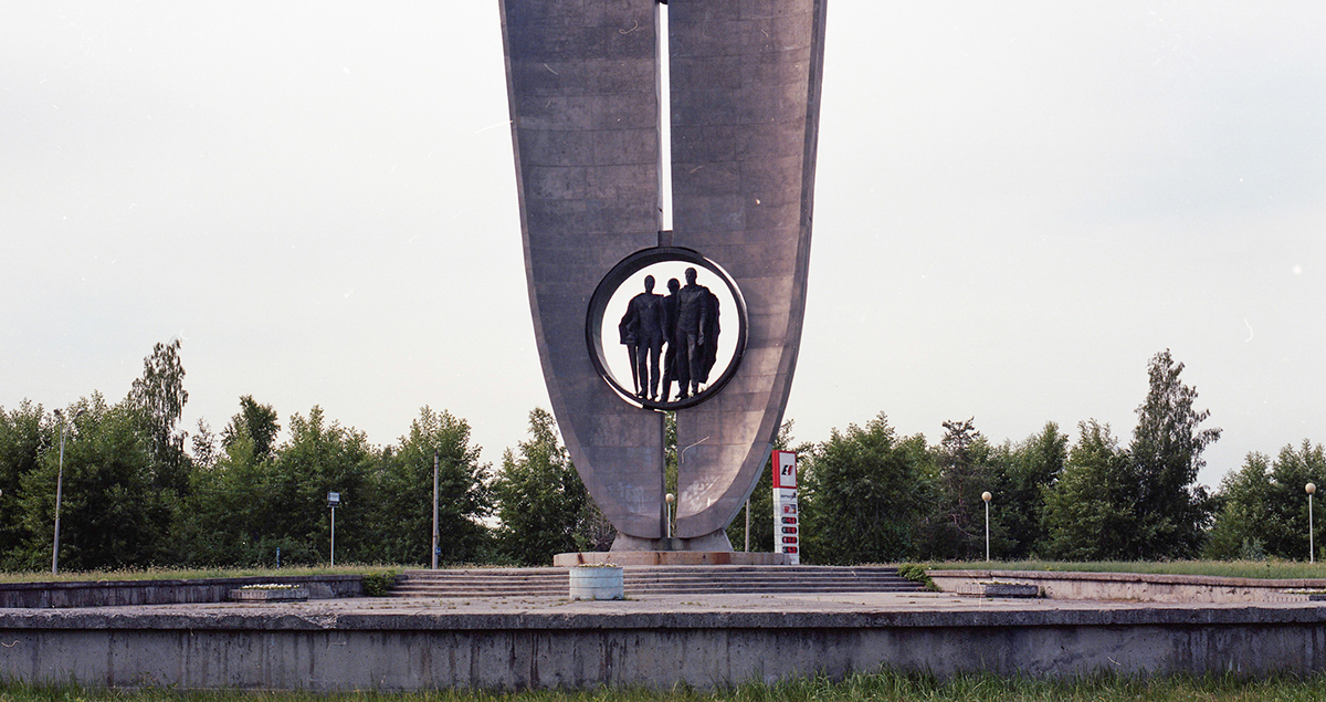 Young and isolated: a candid portrait of teenage anxiety in Russia’s closed towns under Covid-19