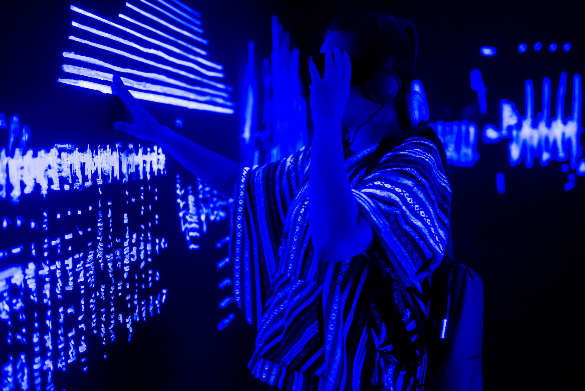 Optical Hearing. In this project, Molokova continues to explore the connection between the visual and the aural
