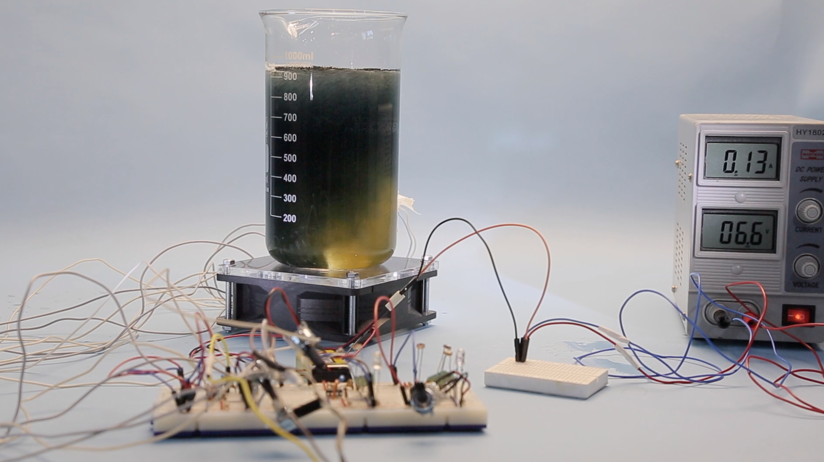 Scheduled Randomness, 2020. In collaboration Nikolay Golikov. Sound art project with oscillating iodine clock reaction