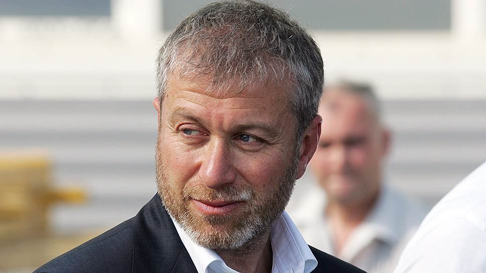 Roman Abramovich invests $30 million in Music Messenger app