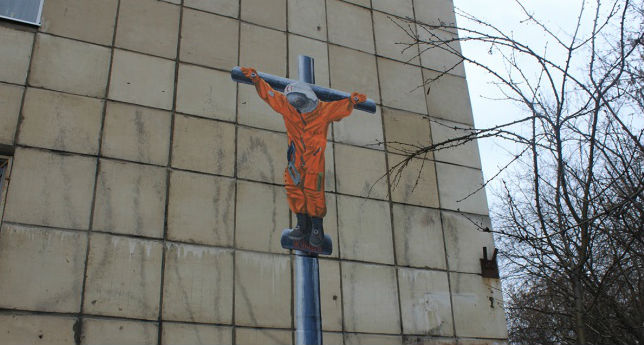 Police launch investigation into graffiti of crucified Yury Gagarin in Perm