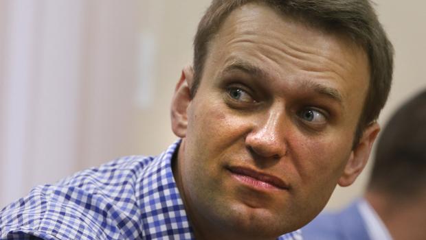 Navalny's blog blocked on LiveJournal app by media watchdog