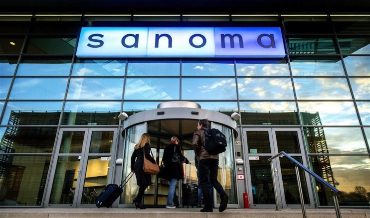 Sanoma closes deal to sell stake in Vedomosti ahead of law limiting foreign media shareholding