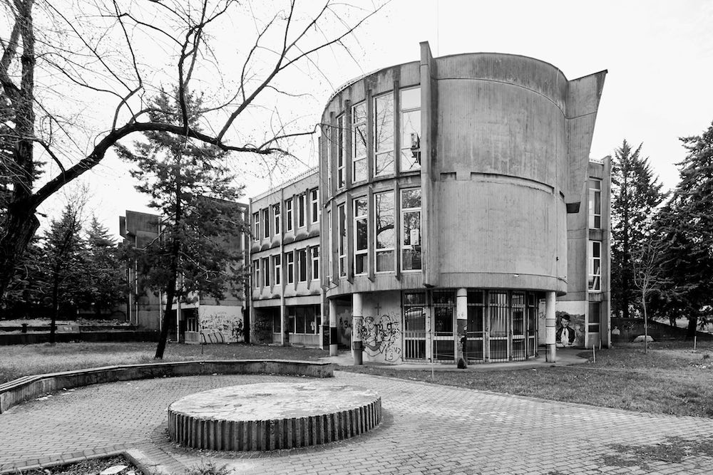 Nikola Karev Secondary School by Janko Konstantinov. Image: © Vase Amanito for Blue Crow Media