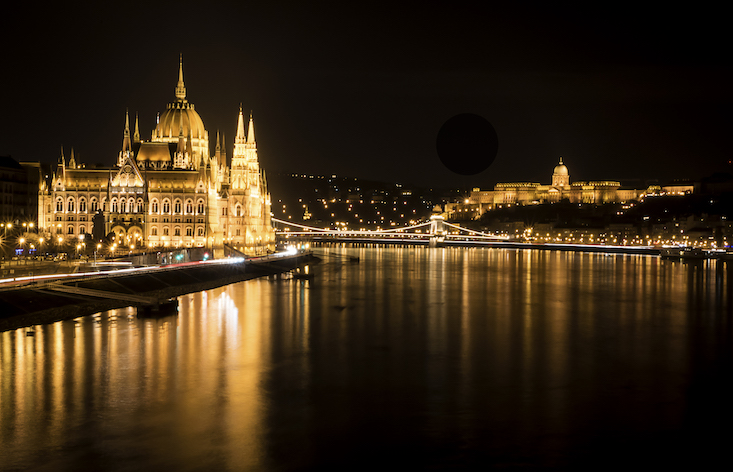 This new phone service in Budapest will help you get home safe at night