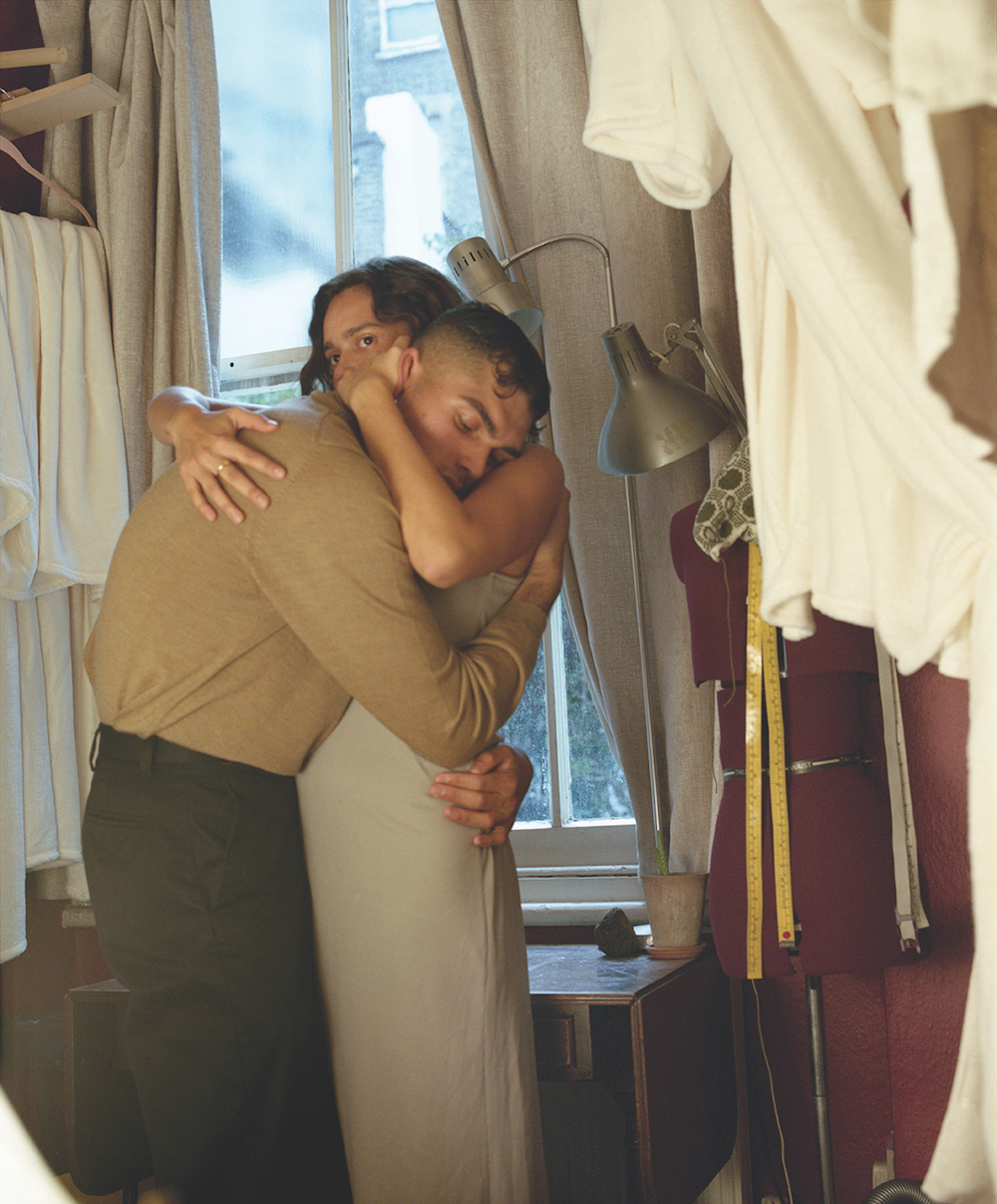 Daniela and Santiago in Marylebone (2017). Image: Natalia Podgórska