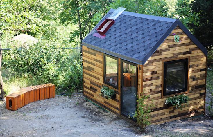 Georgian start-up's tiny pre-fab homes to go on sale this month