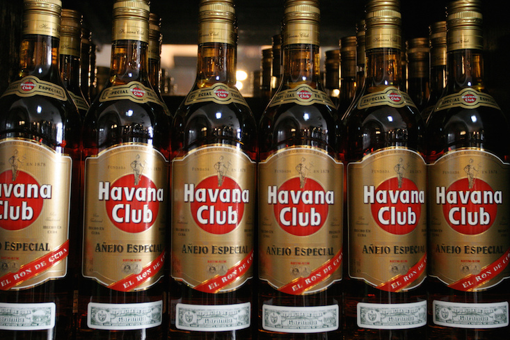 Cash, credit or rum: Cuba offers to pay Czech debt in booze
