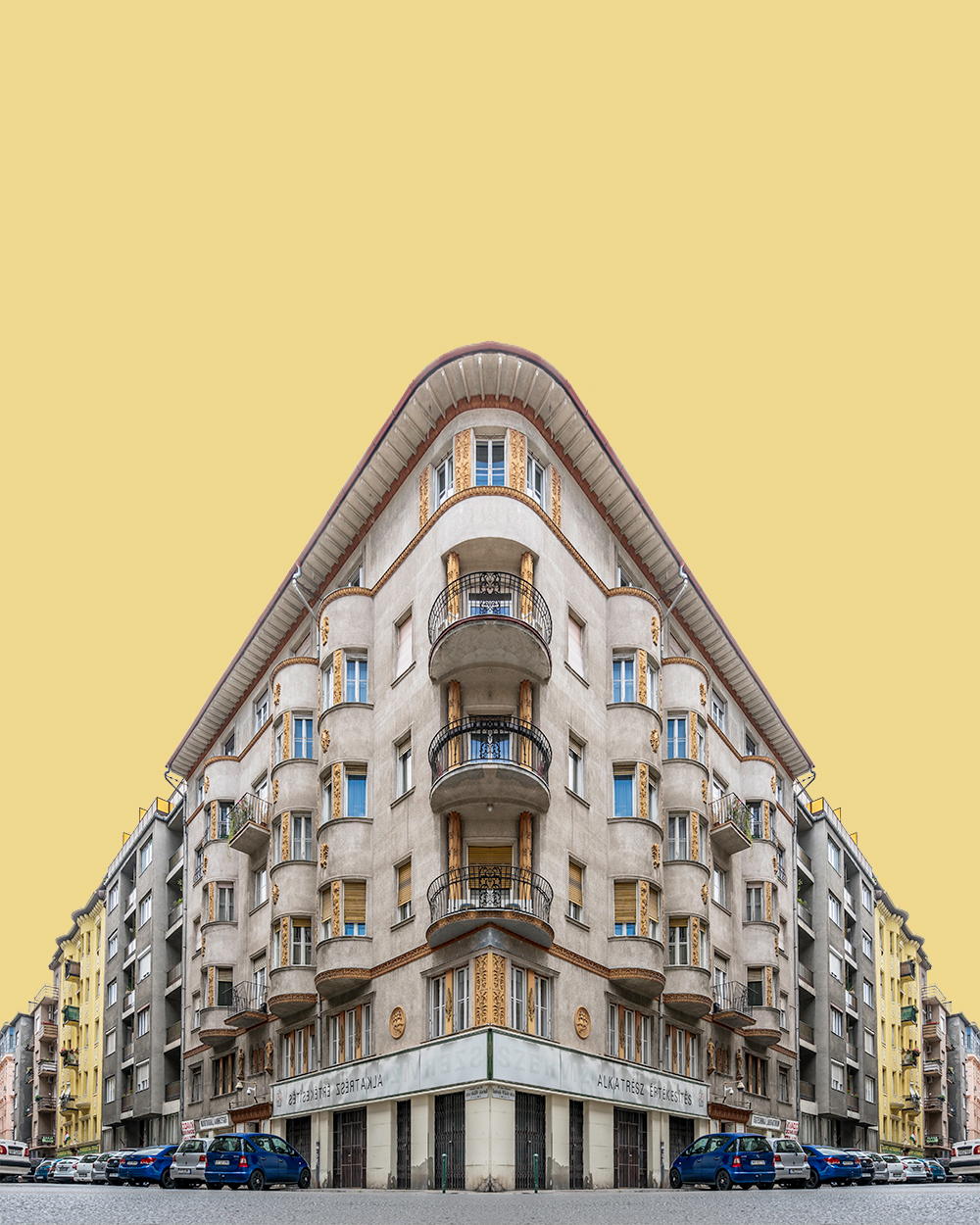 From Zsolt Hlinka's  Corner Symmetry  series.