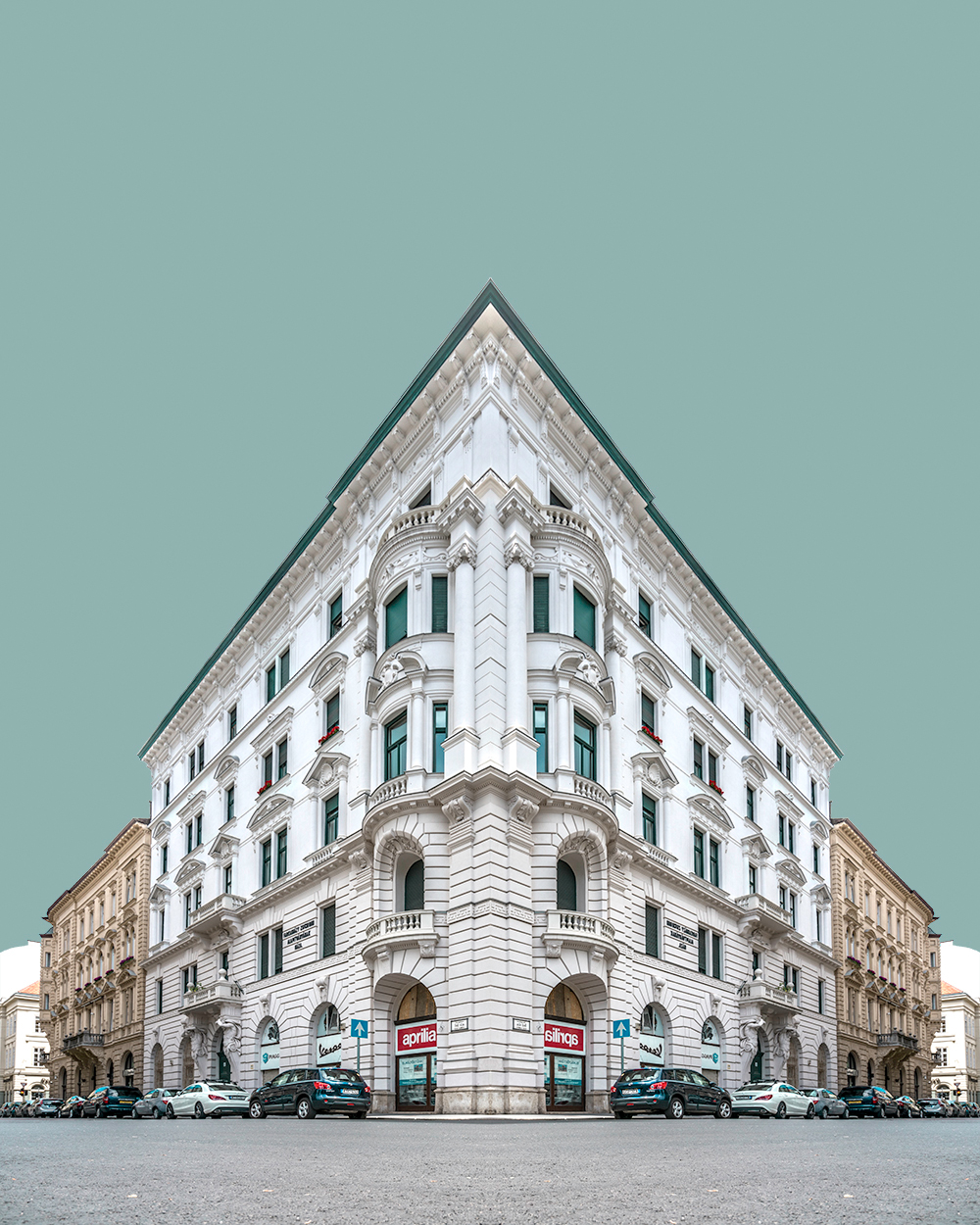 From Zsolt Hlinka's  Corner Symmetry  series.