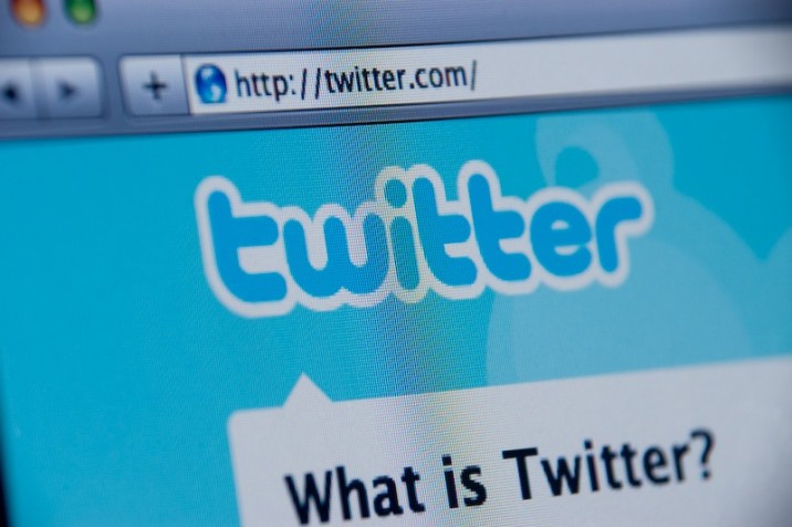 Twitter accused of breaking law on extremism, media watchdog says