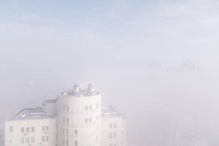 Kiev blanketed in layer of toxic smog… or is it fog?