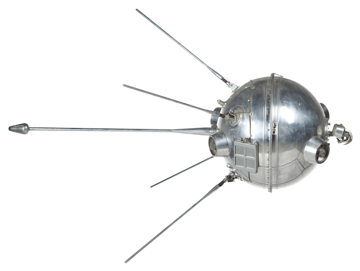 Luna-1 Satellite Scale Model (Image: Thngs Shows / Polytechnic Museum)