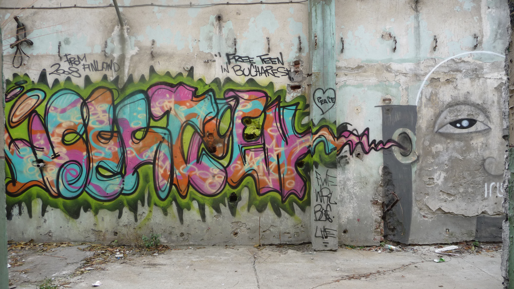 Could Bucharest soon have designated graffiti walls?