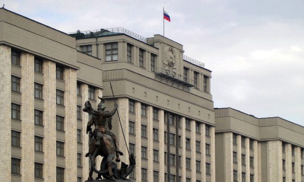 Duma backs bill to return ads to pay TV channels with majority Russian content