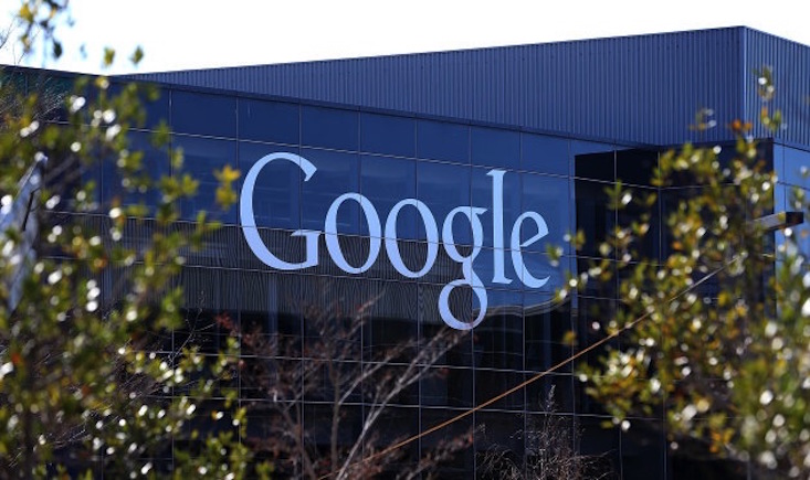 Google faces deadline to correct contracts with phone manufacturers in Russia