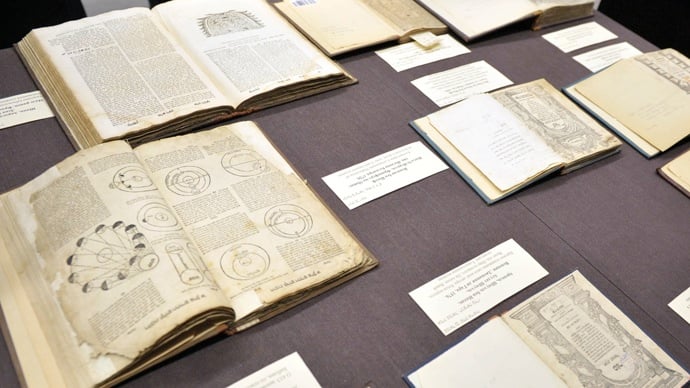 Russian courts hit back in legal battle over precious Jewish books