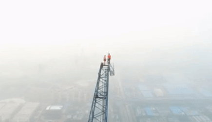 New heights: Russian pair scale world’s tallest construction site