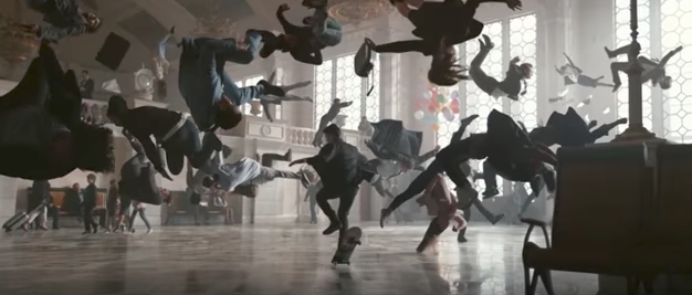 Skate through Kiev central station with the new Apple Watch ad