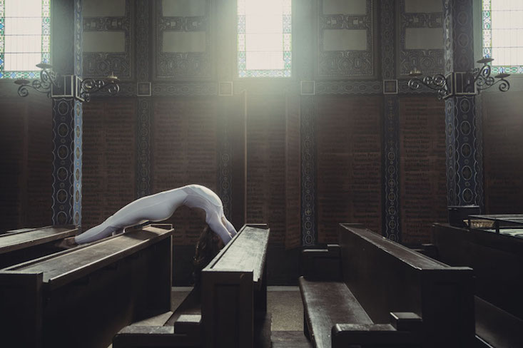 From The Urban Yoga series by Anja Humljan. Image: Primož Lukežič