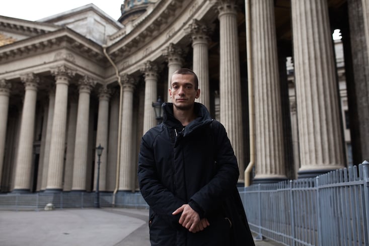 Russian art activist Pyotr Pavlensky claims assault by police