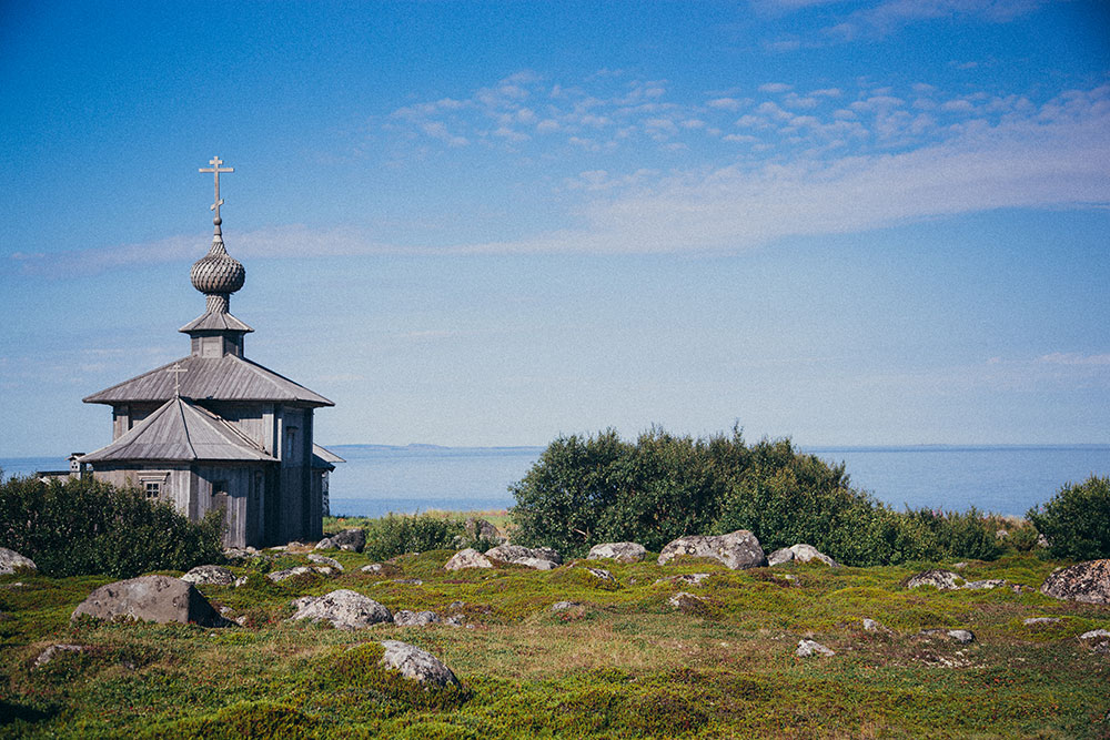 Journey to the White Sea: looking for light at the end of the world