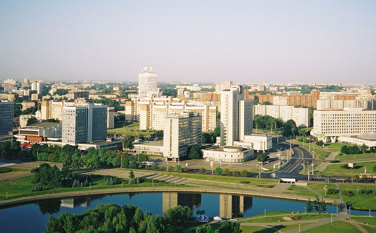 5 minute guide to Minsk: Stalinist chic and relaxing parks in the Belarusian capital