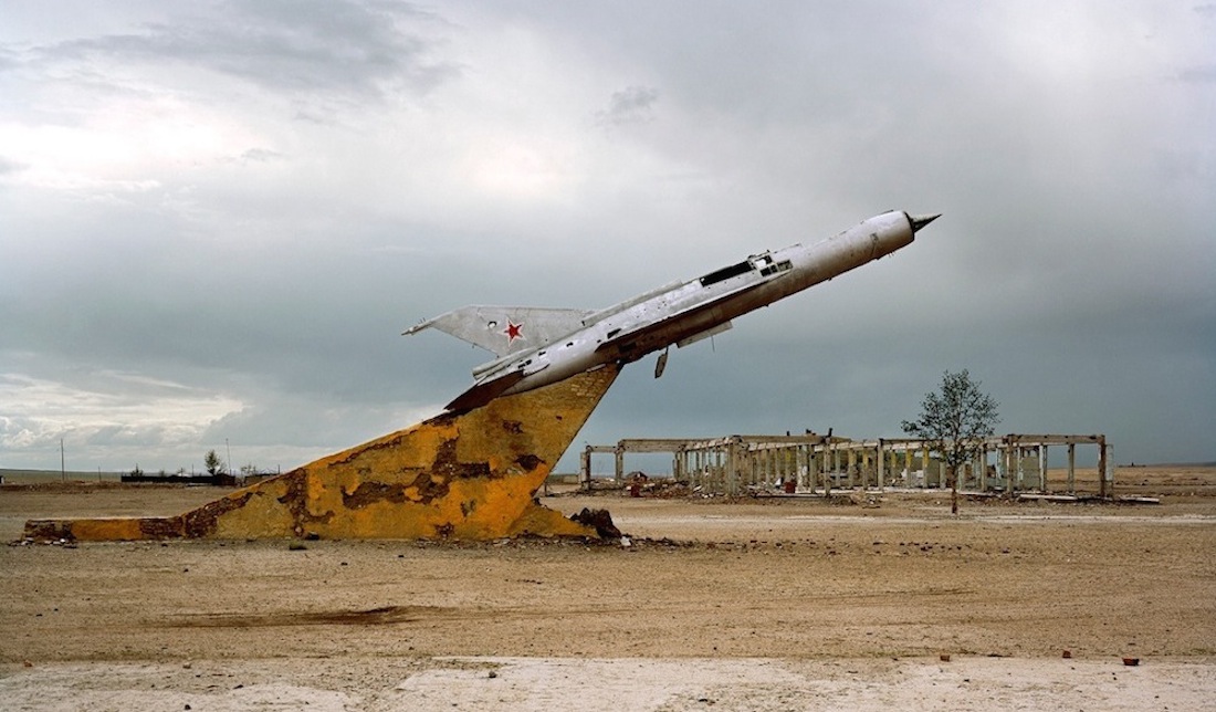 The mighty have fallen: elegiac elegance amongst the rubble of Soviet military power