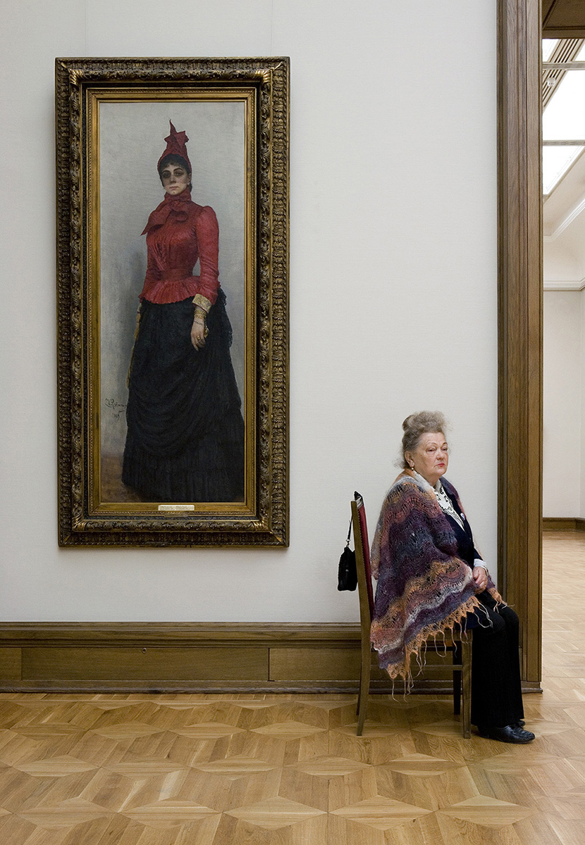 On guard: watching the watchers at the art museum