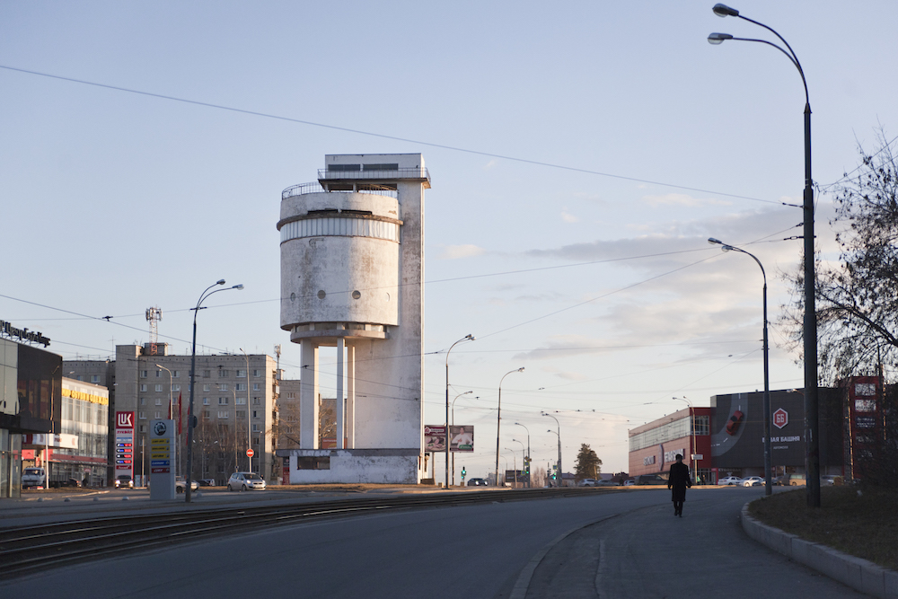 Yekaterinburg’s demolished TV tower is being rebuilt by AR